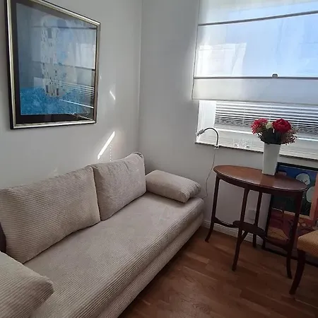 Null Haus Fw7, Whg Fw7 39 *