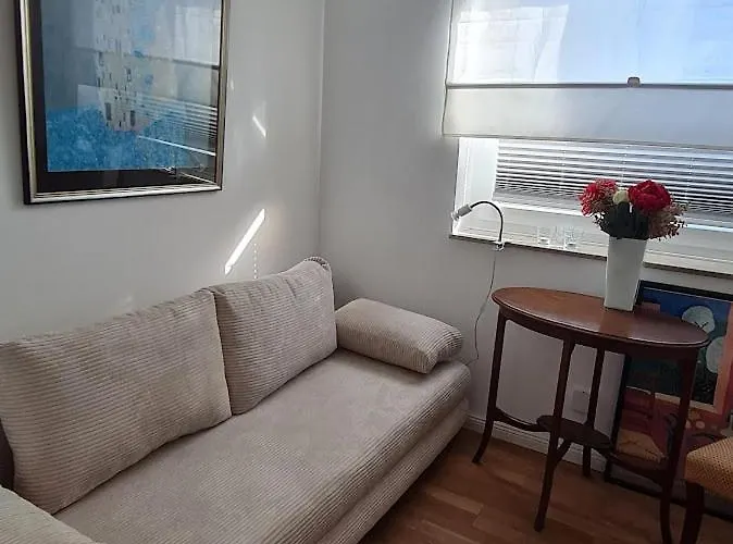 Null Haus Fw7, Whg Fw7 39 *